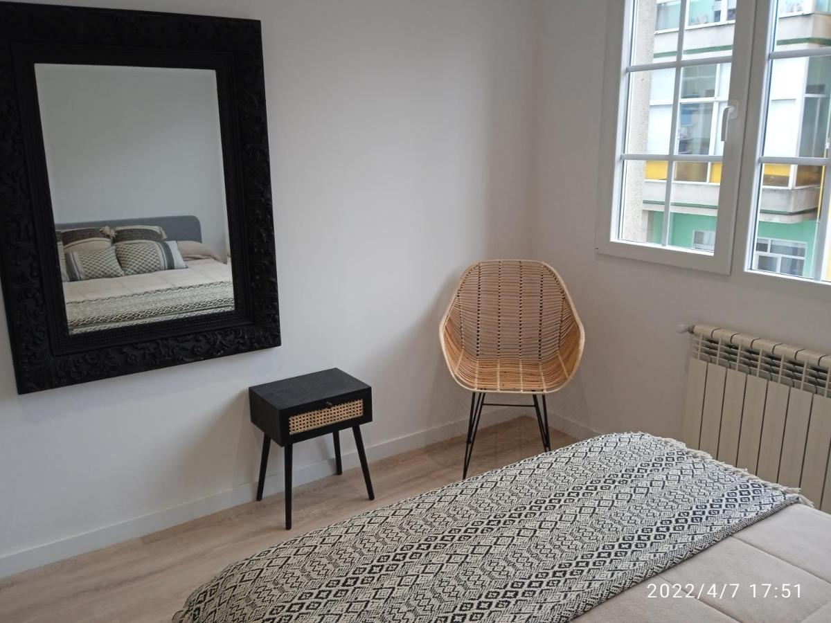 Apartamento Isaac Junto A La Muralla Romana Apartment Lugo Exterior photo